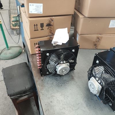 Máy lạnh làm mát bằng không khí Phòng lạnh Condenser Internal Rotor Machine